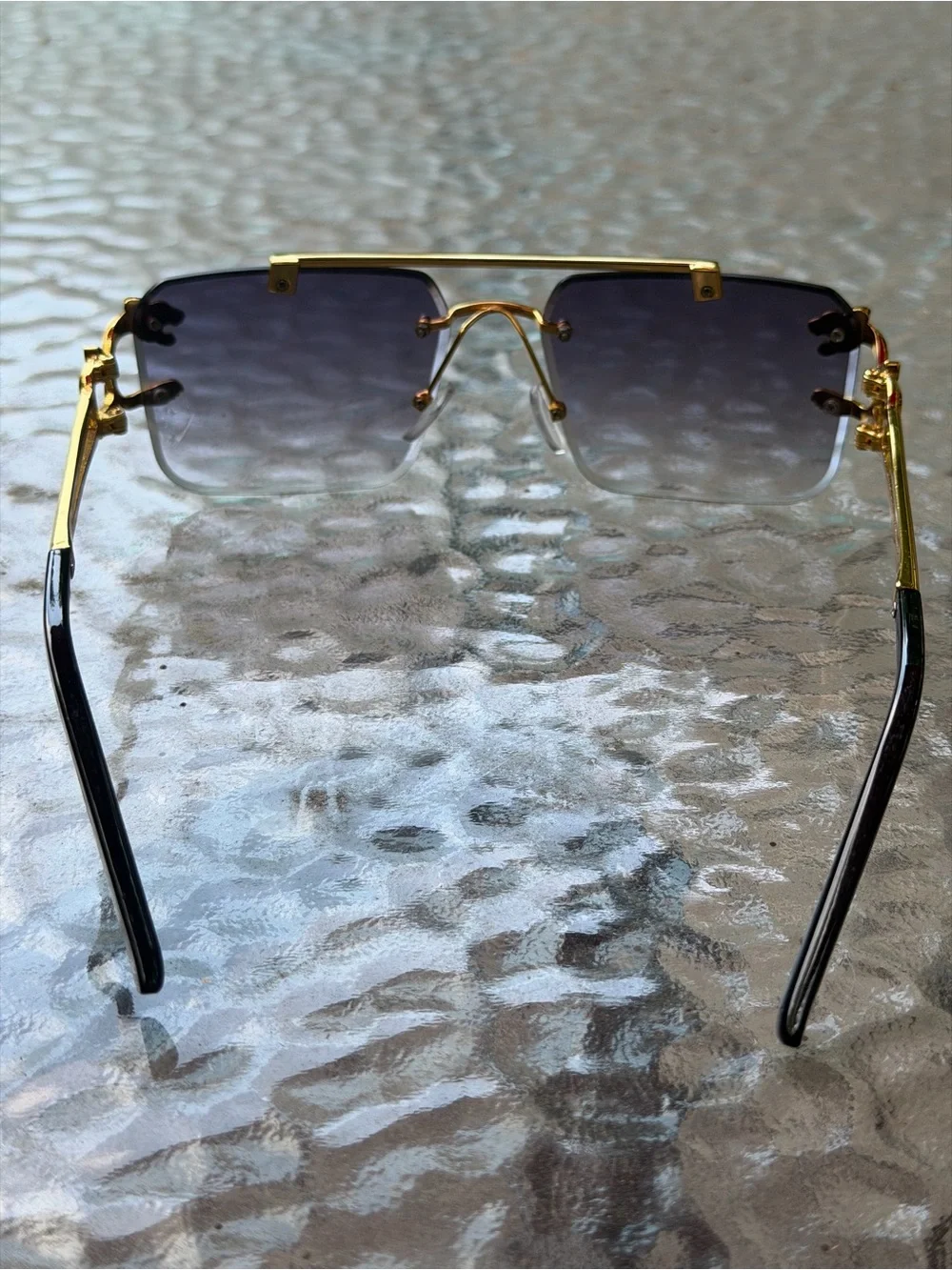 Rimless Gradient Purple Aviator Sunglasses with Gold Accents